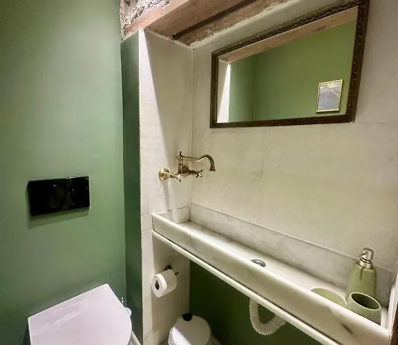 St John House Castle بيت للعطل *